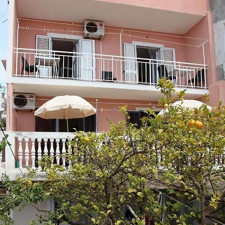 Apartments Alissa Hvar Town Luaran gambar