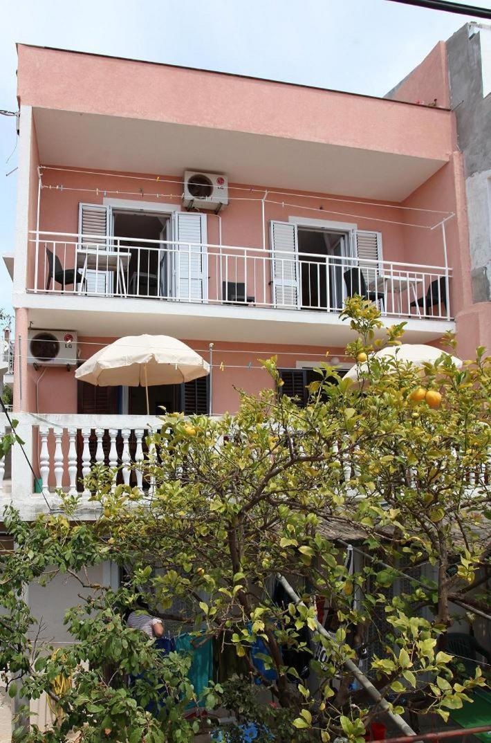 Apartments Alissa Hvar Town Luaran gambar
